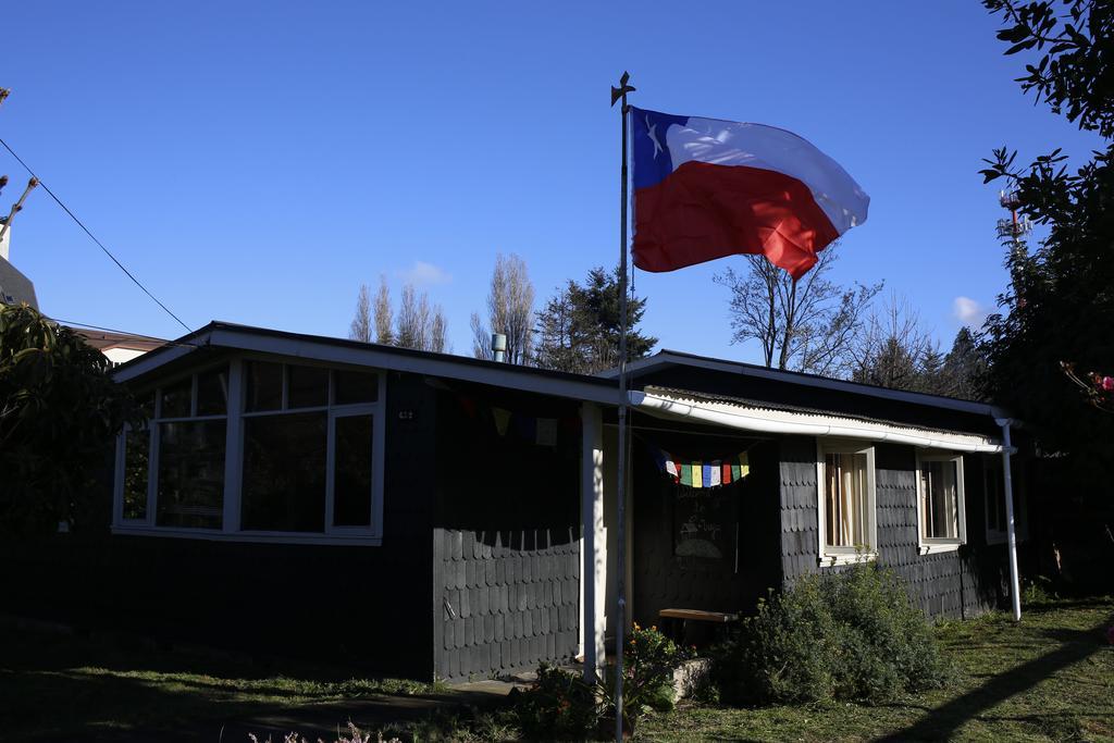 Casa Vieja Hostel & Camping Puerto Varas Exterior foto